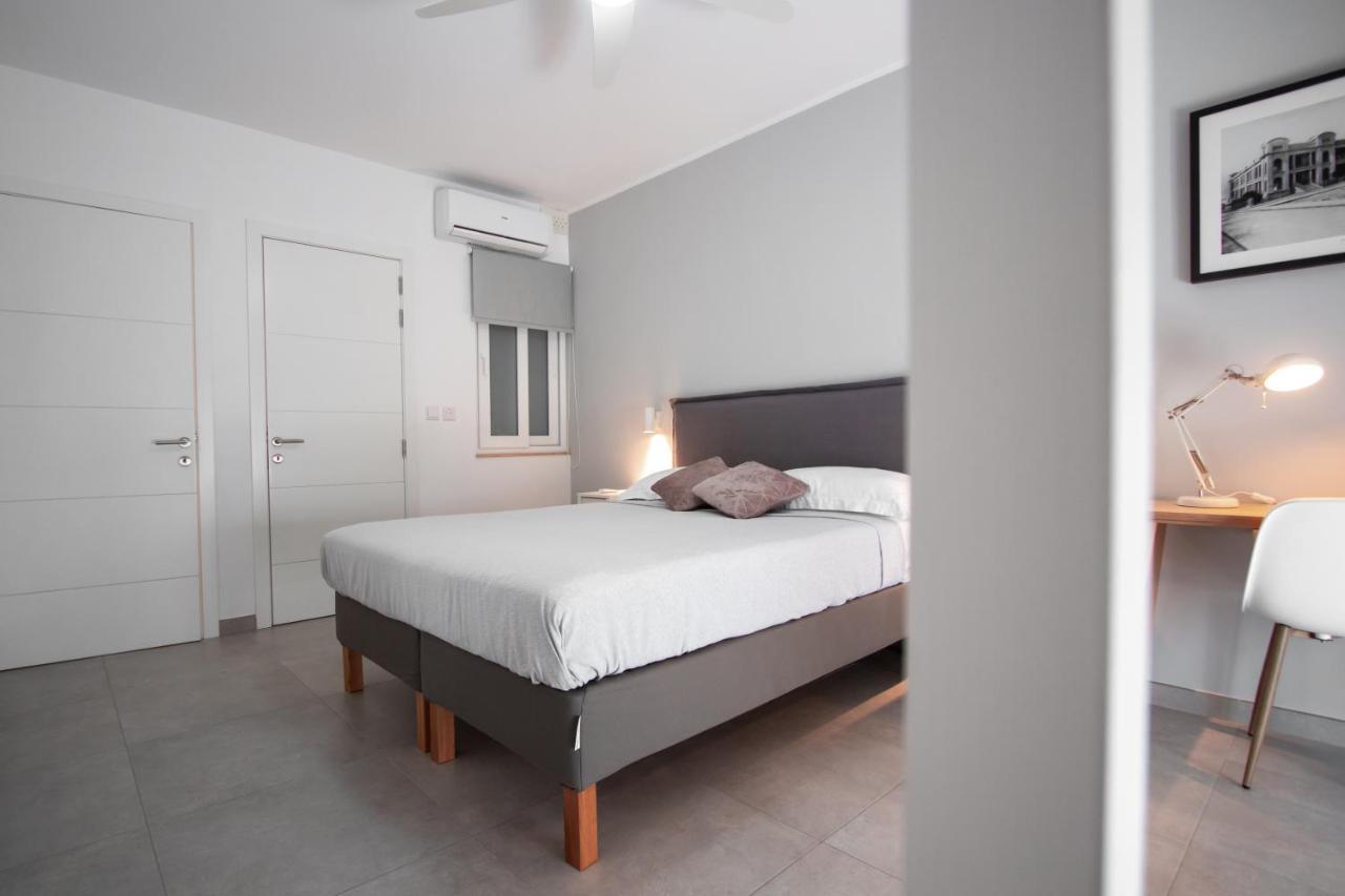 The Three Trees Apartments Sliema Eksteriør bilde