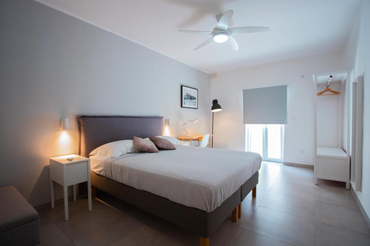 The Three Trees Apartments Sliema Eksteriør bilde