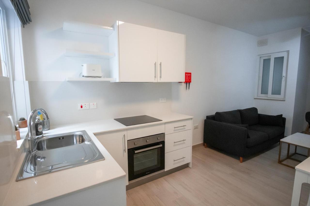 The Three Trees Apartments Sliema Eksteriør bilde